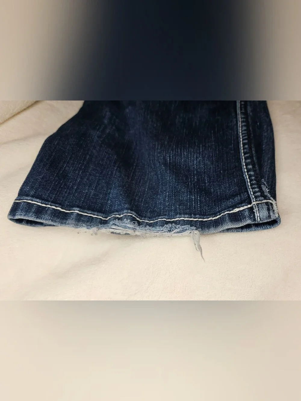 BKE Drew Jeans / 34 x 31.5 / Distressed - Dark Wash / Bootcut